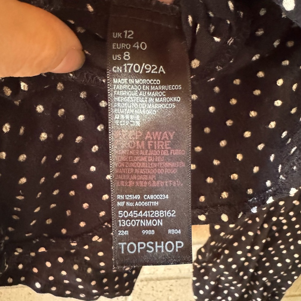 Topshop Black Polka Dot Lace-Up Peplum Blouse • Size 8 • Tie-Front Boho Crop Top - Picture 6 of 6